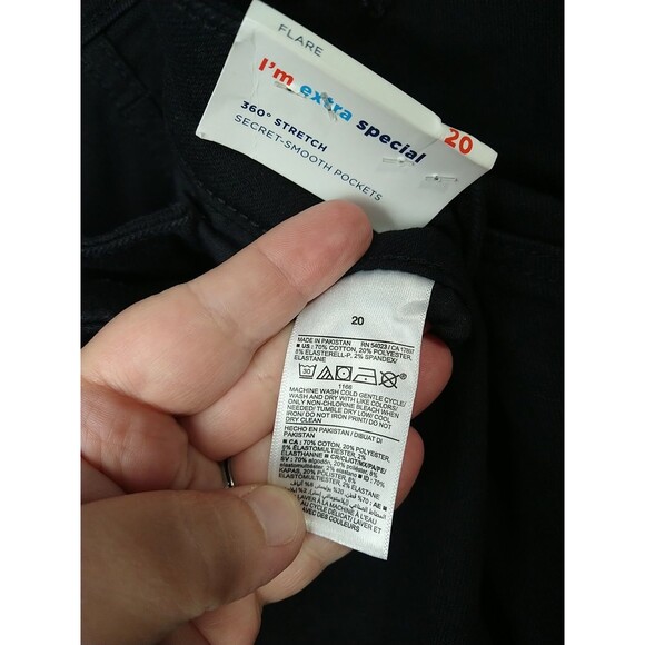 Old Navy Woman 20 Xtra High Rise Flare Trouser Black Jeans 360 Stretch NWT Norm - Picture 9 of 10